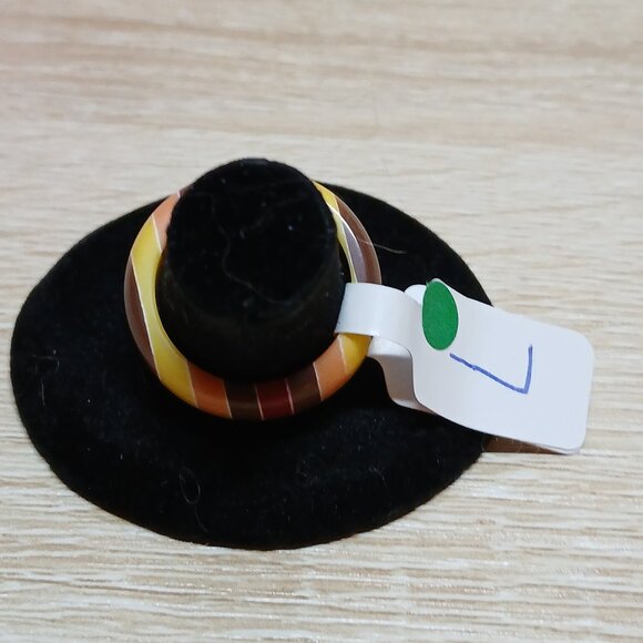 NWOT Size 7 Acrylic Brown Tone Ring #16 - Picture 15 of 15